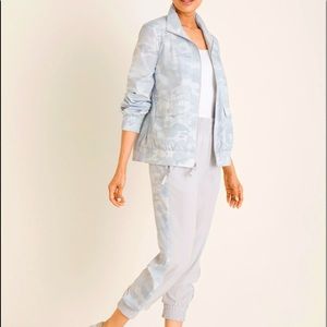 Chico’s Zenergy camo 2 piece track set